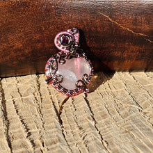 Load image into Gallery viewer, Rose Quartz Dainty Heart Pendant