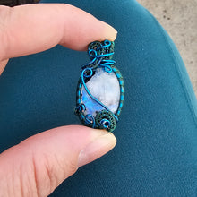 Load image into Gallery viewer, Rainbow Moonstone Pendant