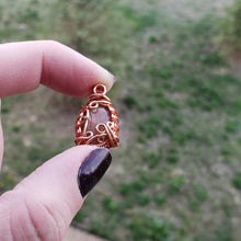Load image into Gallery viewer, Sunstone Dainty Pendant