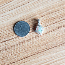 Load image into Gallery viewer, Ethiopian Opal Dainty Pendant