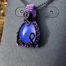 Load image into Gallery viewer, Dainty Lavender Chalcedony Pendant