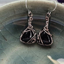 Load image into Gallery viewer, Dainty Black Onyx Earrings