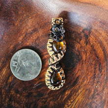 Load image into Gallery viewer, Amber Pendant