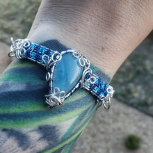 Load image into Gallery viewer, Trolleite Bracelet