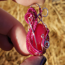 Load image into Gallery viewer, Dyed Agate Dainty Rosebud Pendant