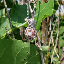 Load image into Gallery viewer, Dainty Cantera Opal Pendant