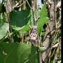 Load image into Gallery viewer, Dainty Cantera Opal Pendant