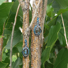 Load image into Gallery viewer, Labradorite Dainty Dangle Earrings
