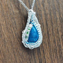 Load image into Gallery viewer, Blue Apatite Pendant