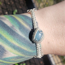 Load image into Gallery viewer, Dainty Aquamarine Bracelet