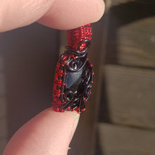 Load image into Gallery viewer, Dainty Obsidian Pendant