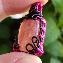 Load image into Gallery viewer, Strawberry Quartz Pendant
