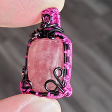 Load image into Gallery viewer, Strawberry Quartz Pendant