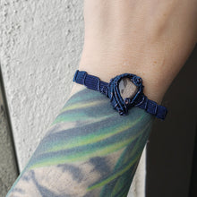 Load image into Gallery viewer, Black Sunstone Heart Bracelet