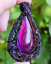 Load image into Gallery viewer, Purple Labradorite Heady Pendant
