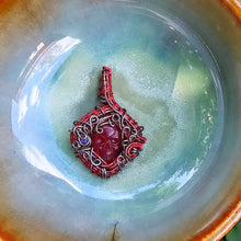 Load image into Gallery viewer, Red Quartz Skull Pendant
