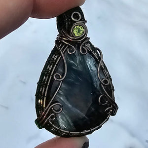 Seraphinte Pendant