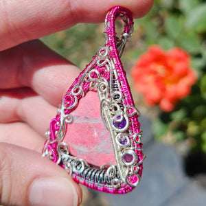 Thulite Heady Pendant