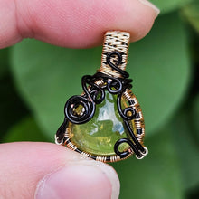 Load image into Gallery viewer, Lemon Quartz Pendant
