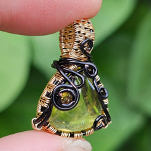 Load image into Gallery viewer, Lemon Quartz Pendant
