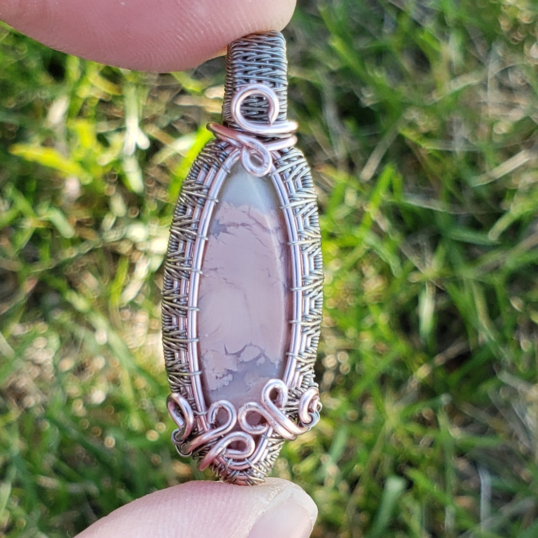 Dainty Cotton Candy Agate Pendant