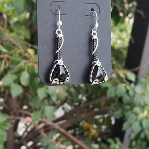 Black Onyx Dainty Dangle Earrings