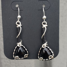 Load image into Gallery viewer, Black Onyx Dainty Dangle Earrings
