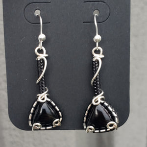 Black Onyx Dainty Dangle Earrings