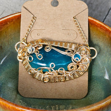 Load image into Gallery viewer, Smithsonite Pendant
