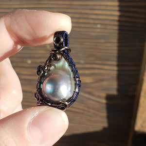 Mabe Pearl Pendant