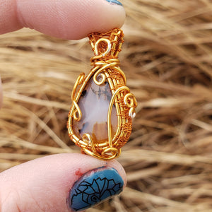 Dainty Montana Agate Pendant