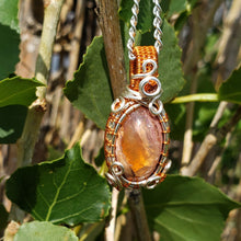 Load image into Gallery viewer, Dainty Cantera Opal Pendant
