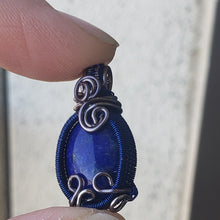 Load image into Gallery viewer, Dainty Lapis Lazuli Pendant
