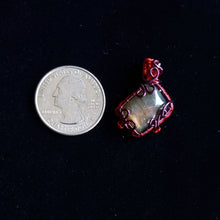 Load image into Gallery viewer, Labradorite Dainty Pendant
