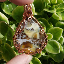 Load image into Gallery viewer, Wild Horse Agate Pendant
