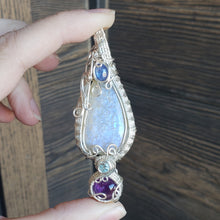 Load image into Gallery viewer, Belomortie Moonstone Heady Pendant
