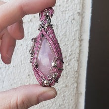 Load image into Gallery viewer, Rose Quartz Heady Pendant
